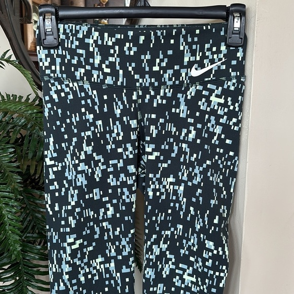 Nike Dri-Fit Power Legendary Printed Mid Rise Training Tights Geometric Leggings - Picture 2 of 16